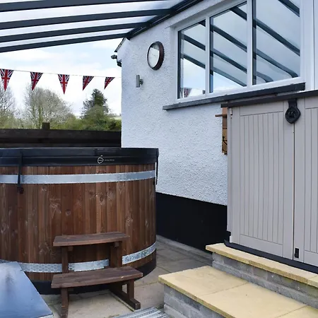 Holiday home Hillview